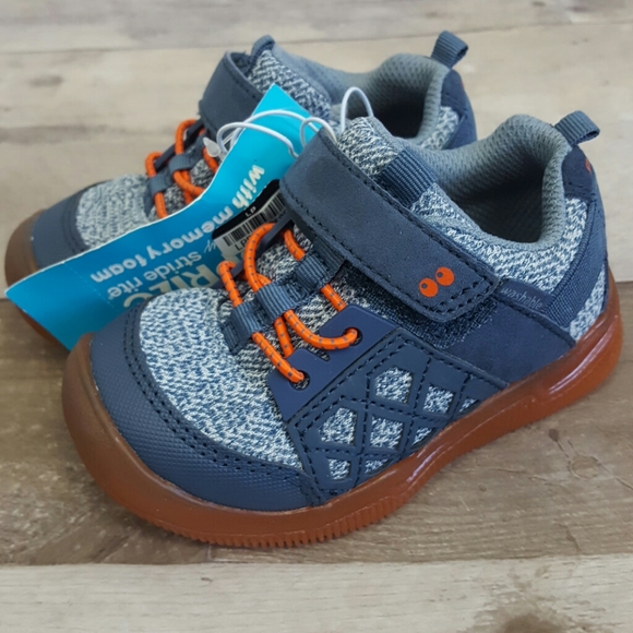 stride rite light up shoes boy